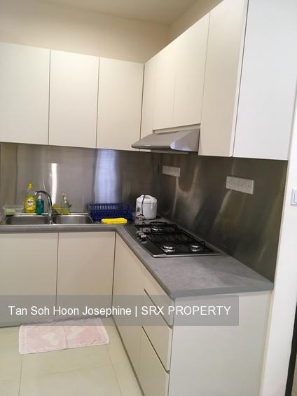 Parry Park (D19), Terrace #180559942